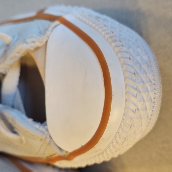 Converse pale putty white high tops - Picture 3 of 13